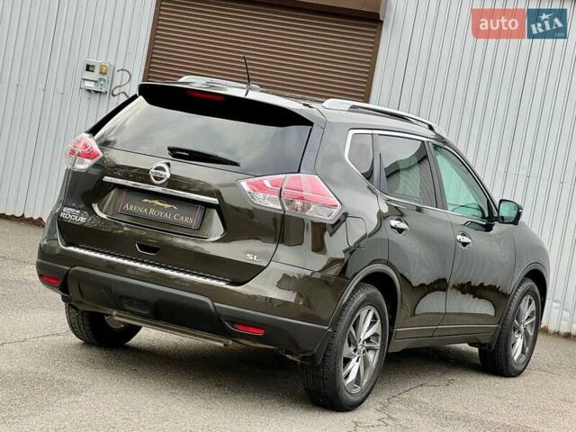 Зеленый Ниссан Rogue, объемом двигателя 2.5 л и пробегом 142 тыс. км за 14900 $, фото 10 на Automoto.ua