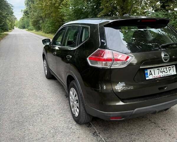 Зеленый Ниссан Rogue, объемом двигателя 2.49 л и пробегом 336 тыс. км за 10500 $, фото 4 на Automoto.ua