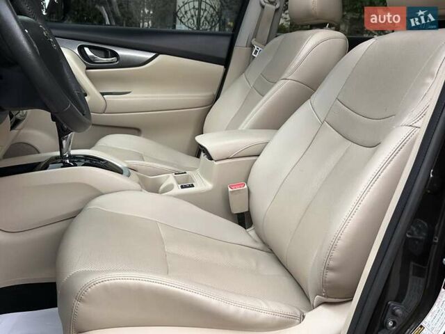 Зеленый Ниссан Rogue, объемом двигателя 2.49 л и пробегом 134 тыс. км за 12950 $, фото 67 на Automoto.ua