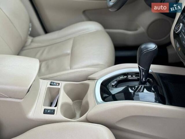 Зеленый Ниссан Rogue, объемом двигателя 2.5 л и пробегом 142 тыс. км за 14900 $, фото 32 на Automoto.ua