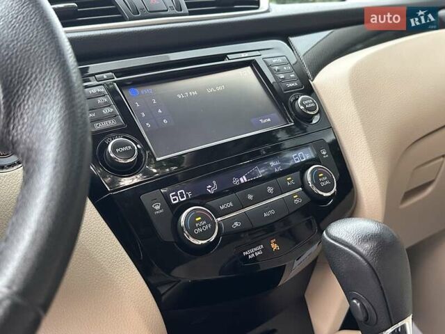 Зеленый Ниссан Rogue, объемом двигателя 2.49 л и пробегом 134 тыс. км за 12950 $, фото 76 на Automoto.ua