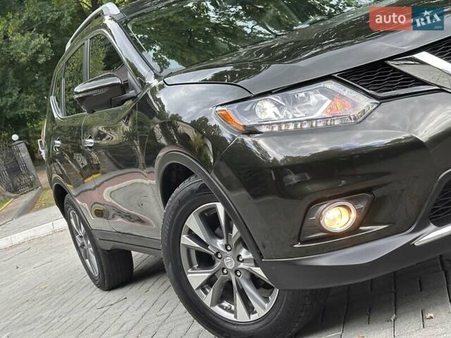 Зеленый Ниссан Rogue, объемом двигателя 2.49 л и пробегом 134 тыс. км за 12950 $, фото 16 на Automoto.ua