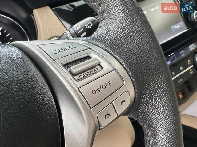 Зеленый Ниссан Rogue, объемом двигателя 2.49 л и пробегом 134 тыс. км за 12950 $, фото 72 на Automoto.ua