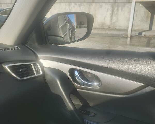 Зеленый Ниссан Rogue, объемом двигателя 2.49 л и пробегом 97 тыс. км за 13000 $, фото 28 на Automoto.ua