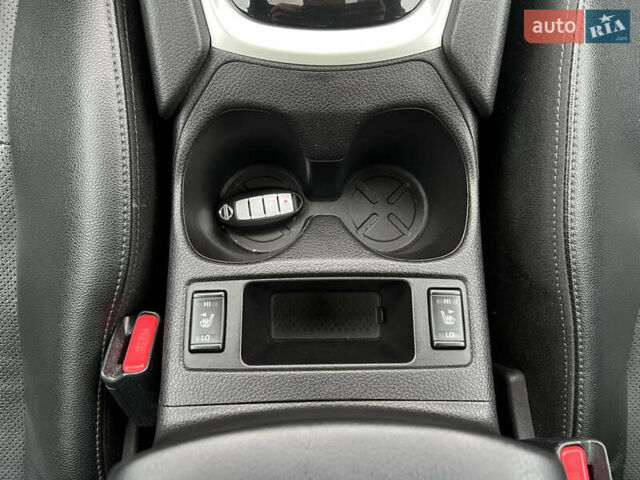 Зеленый Ниссан Rogue, объемом двигателя 2.5 л и пробегом 131 тыс. км за 13800 $, фото 38 на Automoto.ua