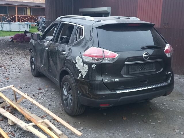 Зеленый Ниссан Rogue, объемом двигателя 2.5 л и пробегом 140 тыс. км за 7000 $, фото 3 на Automoto.ua