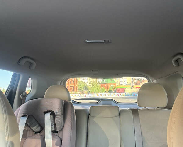 Зеленый Ниссан Rogue, объемом двигателя 2.49 л и пробегом 161 тыс. км за 14000 $, фото 13 на Automoto.ua