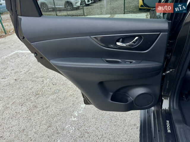 Зелений Ніссан Rogue, об'ємом двигуна 2.49 л та пробігом 172 тис. км за 13999 $, фото 38 на Automoto.ua