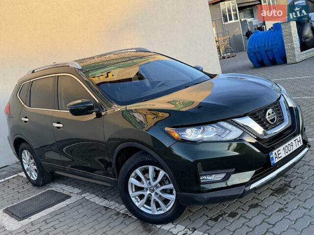 Зелений Ніссан Rogue, об'ємом двигуна 2.49 л та пробігом 175 тис. км за 14999 $, фото 13 на Automoto.ua