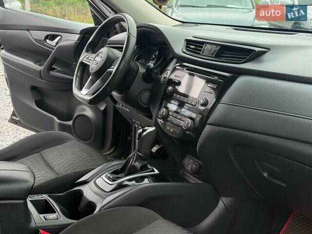 Зеленый Ниссан Rogue, объемом двигателя 2.5 л и пробегом 212 тыс. км за 11790 $, фото 26 на Automoto.ua