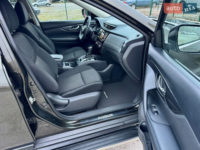Зелений Ніссан Rogue, об'ємом двигуна 2.49 л та пробігом 172 тис. км за 13999 $, фото 12 на Automoto.ua