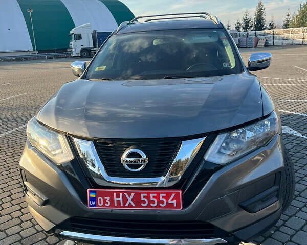 Зеленый Ниссан Rogue, объемом двигателя 2.49 л и пробегом 160 тыс. км за 13400 $, фото 5 на Automoto.ua