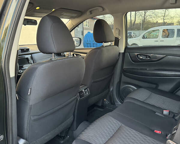 Зелений Ніссан Rogue, об'ємом двигуна 2.49 л та пробігом 175 тис. км за 14999 $, фото 61 на Automoto.ua