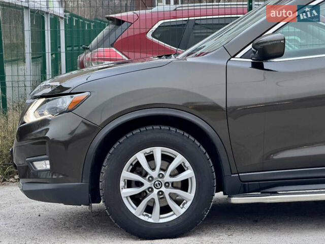 Зелений Ніссан Rogue, об'ємом двигуна 2.49 л та пробігом 172 тис. км за 13999 $, фото 63 на Automoto.ua