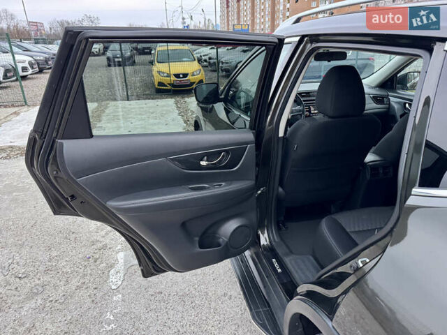 Зелений Ніссан Rogue, об'ємом двигуна 2.49 л та пробігом 172 тис. км за 13999 $, фото 37 на Automoto.ua