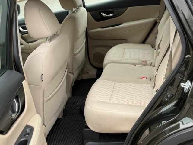 Зеленый Ниссан Rogue, объемом двигателя 2.5 л и пробегом 150 тыс. км за 321 $, фото 6 на Automoto.ua