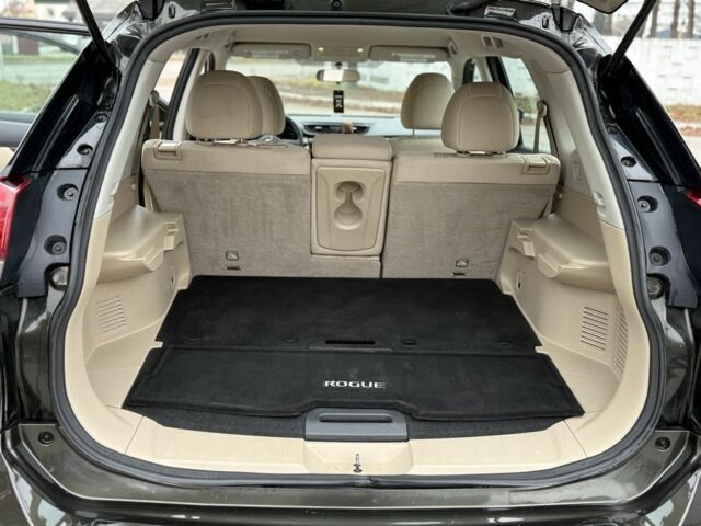 Зеленый Ниссан Rogue, объемом двигателя 2.5 л и пробегом 150 тыс. км за 321 $, фото 7 на Automoto.ua