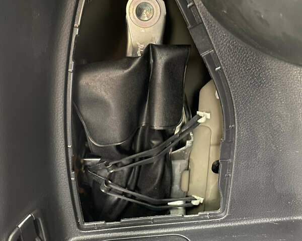 Зелений Ніссан Rogue, об'ємом двигуна 2.49 л та пробігом 139 тис. км за 14900 $, фото 47 на Automoto.ua