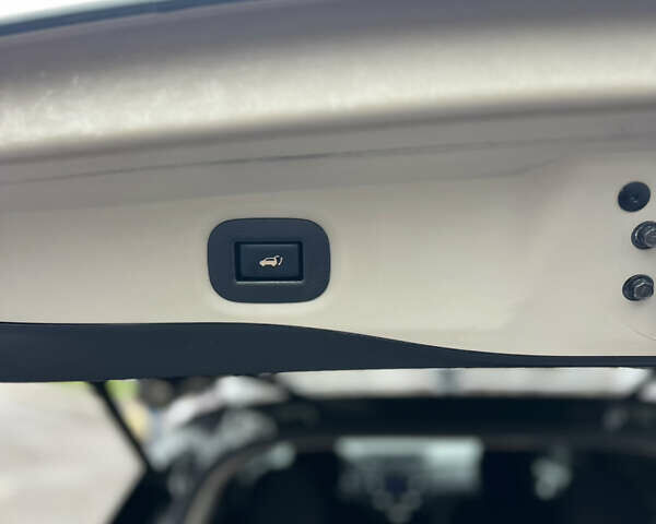 Зелений Ніссан Rogue, об'ємом двигуна 2.49 л та пробігом 112 тис. км за 14650 $, фото 1 на Automoto.ua