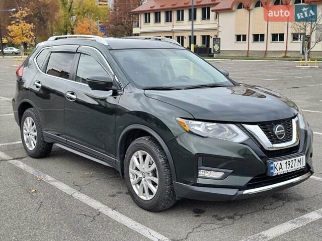 Зеленый Ниссан Rogue, объемом двигателя 2.49 л и пробегом 148 тыс. км за 16700 $, фото 9 на Automoto.ua