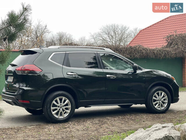 Зеленый Ниссан Rogue, объемом двигателя 2.49 л и пробегом 74 тыс. км за 17100 $, фото 17 на Automoto.ua