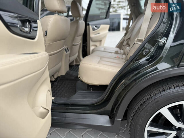 Зеленый Ниссан Rogue, объемом двигателя 2.5 л и пробегом 138 тыс. км за 16900 $, фото 25 на Automoto.ua