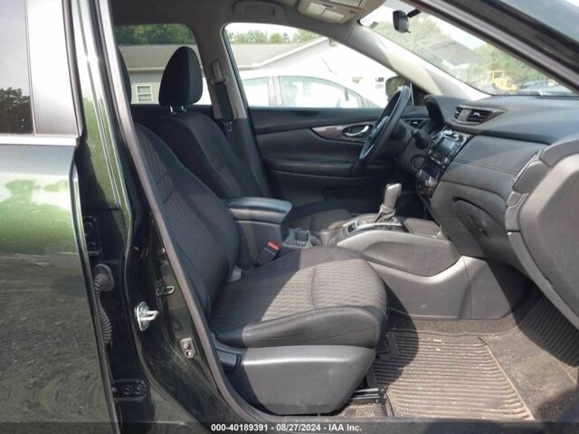 Зеленый Ниссан Rogue, объемом двигателя 0 л и пробегом 130 тыс. км за 11800 $, фото 4 на Automoto.ua