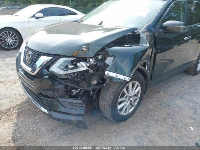 Зеленый Ниссан Rogue, объемом двигателя 0 л и пробегом 130 тыс. км за 11800 $, фото 5 на Automoto.ua