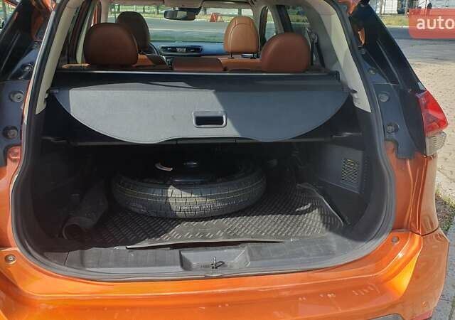 Оранжевый Ниссан Rogue, объемом двигателя 2.49 л и пробегом 92 тыс. км за 17900 $, фото 9 на Automoto.ua