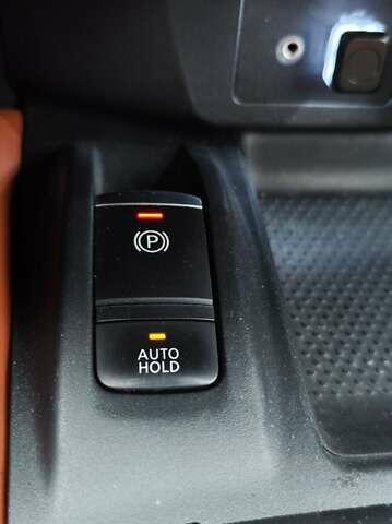 Оранжевый Ниссан Rogue, объемом двигателя 2.49 л и пробегом 120 тыс. км за 19000 $, фото 15 на Automoto.ua