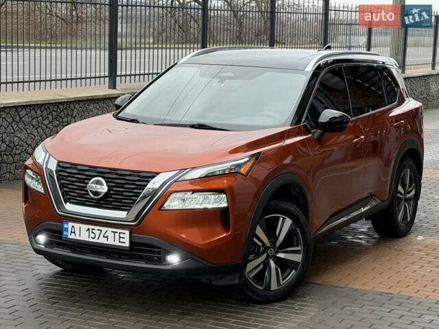Оранжевый Ниссан Rogue, объемом двигателя 2.49 л и пробегом 104 тыс. км за 24800 $, фото 2 на Automoto.ua