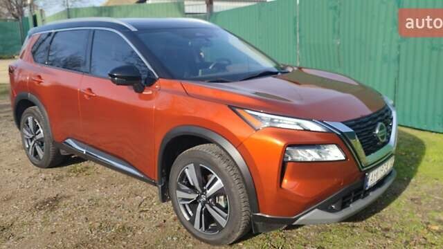 Помаранчевий Ніссан Rogue, об'ємом двигуна 2.5 л та пробігом 83 тис. км за 25500 $, фото 1 на Automoto.ua