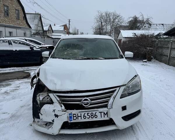 Белый Ниссан Сентра, объемом двигателя 1.8 л и пробегом 105 тыс. км за 4200 $, фото 1 на Automoto.ua