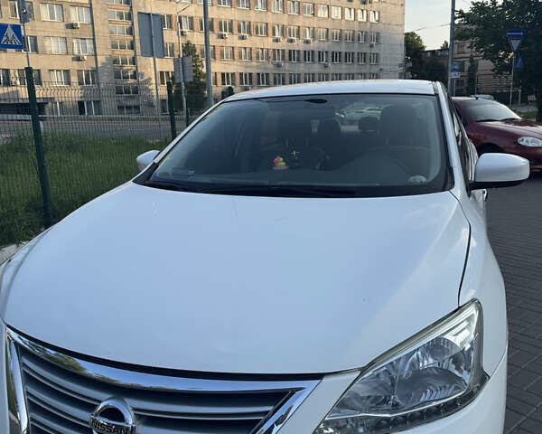 Белый Ниссан Сентра, объемом двигателя 1.6 л и пробегом 144 тыс. км за 7200 $, фото 10 на Automoto.ua