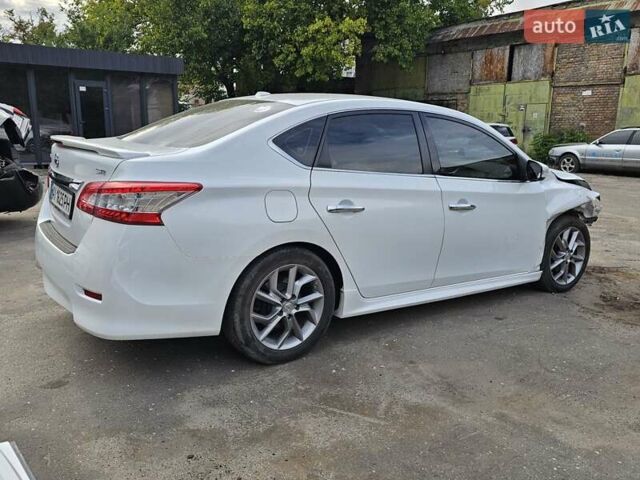 Белый Ниссан Сентра, объемом двигателя 1.8 л и пробегом 150 тыс. км за 3000 $, фото 9 на Automoto.ua