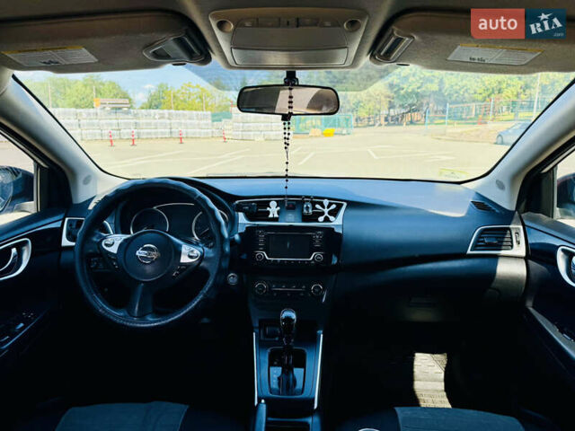 Белый Ниссан Сентра, объемом двигателя 1.8 л и пробегом 185 тыс. км за 9900 $, фото 4 на Automoto.ua