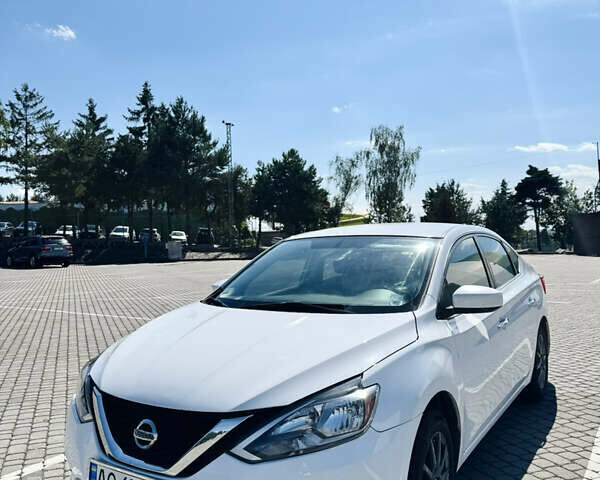 Белый Ниссан Сентра, объемом двигателя 1.8 л и пробегом 185 тыс. км за 9900 $, фото 5 на Automoto.ua