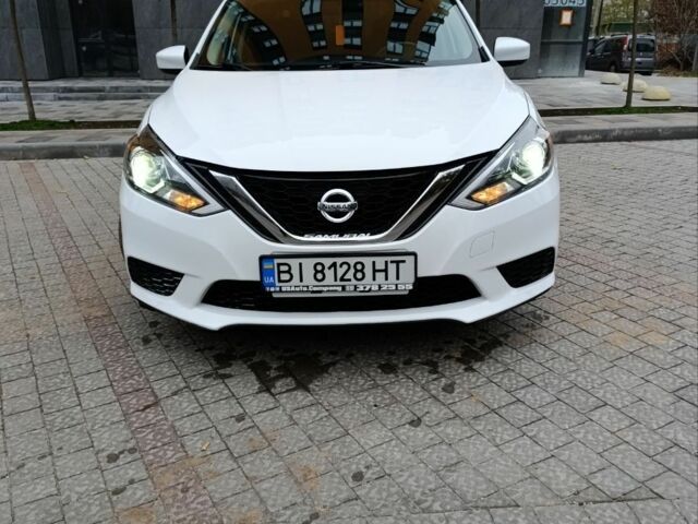 Белый Ниссан Сентра, объемом двигателя 1.8 л и пробегом 100 тыс. км за 9500 $, фото 4 на Automoto.ua