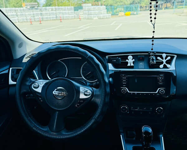 Белый Ниссан Сентра, объемом двигателя 1.8 л и пробегом 185 тыс. км за 9900 $, фото 14 на Automoto.ua