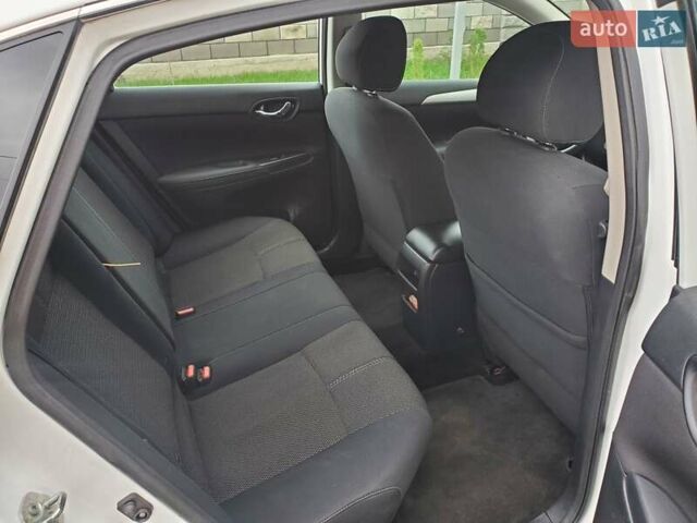 Белый Ниссан Сентра, объемом двигателя 1.8 л и пробегом 46 тыс. км за 9100 $, фото 9 на Automoto.ua