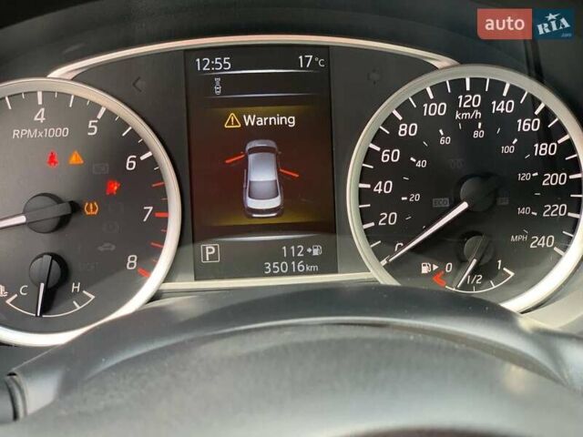 Белый Ниссан Сентра, объемом двигателя 1.8 л и пробегом 40 тыс. км за 12000 $, фото 9 на Automoto.ua