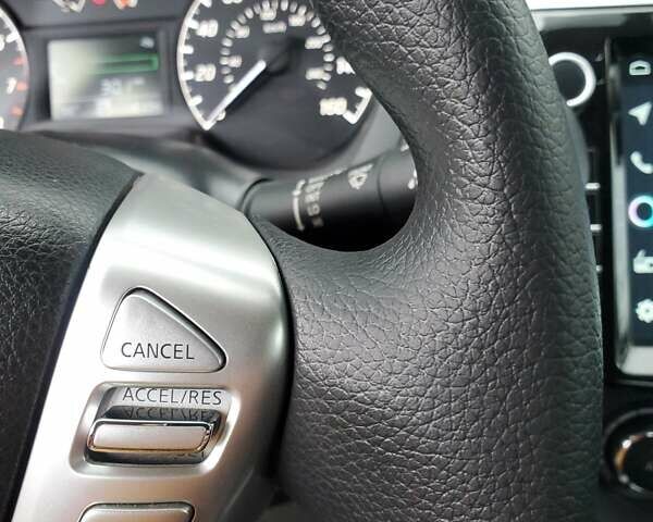 Белый Ниссан Сентра, объемом двигателя 1.8 л и пробегом 46 тыс. км за 9100 $, фото 12 на Automoto.ua