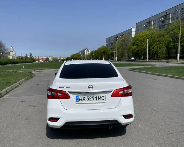 Білий Ніссан Сентра, об'ємом двигуна 1.8 л та пробігом 56 тис. км за 12500 $, фото 5 на Automoto.ua