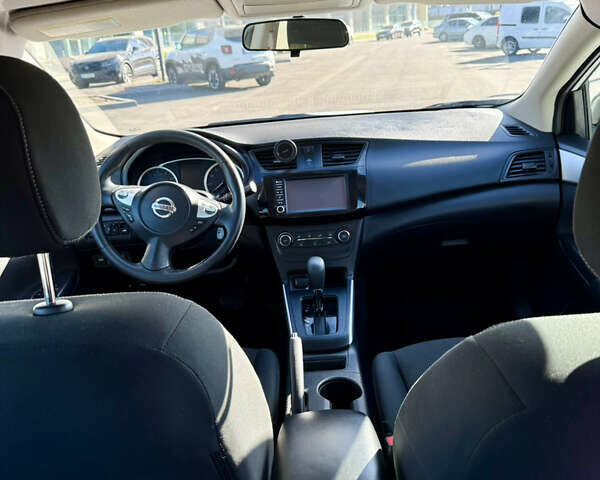Белый Ниссан Сентра, объемом двигателя 1.8 л и пробегом 107 тыс. км за 10500 $, фото 16 на Automoto.ua