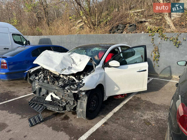 Білий Ніссан Сентра, об'ємом двигуна 1.8 л та пробігом 118 тис. км за 4850 $, фото 6 на Automoto.ua