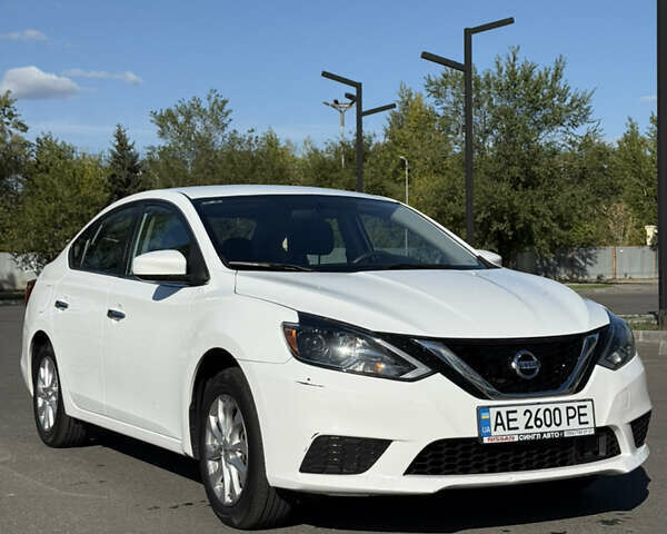 Белый Ниссан Сентра, объемом двигателя 1.8 л и пробегом 107 тыс. км за 10500 $, фото 2 на Automoto.ua