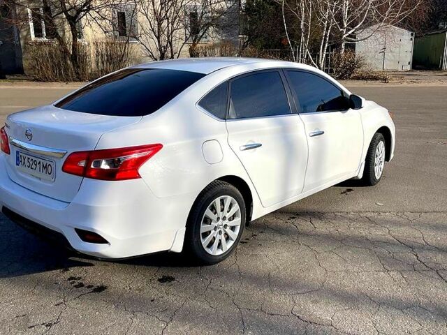 Білий Ніссан Сентра, об'ємом двигуна 1.8 л та пробігом 69 тис. км за 9999 $, фото 4 на Automoto.ua