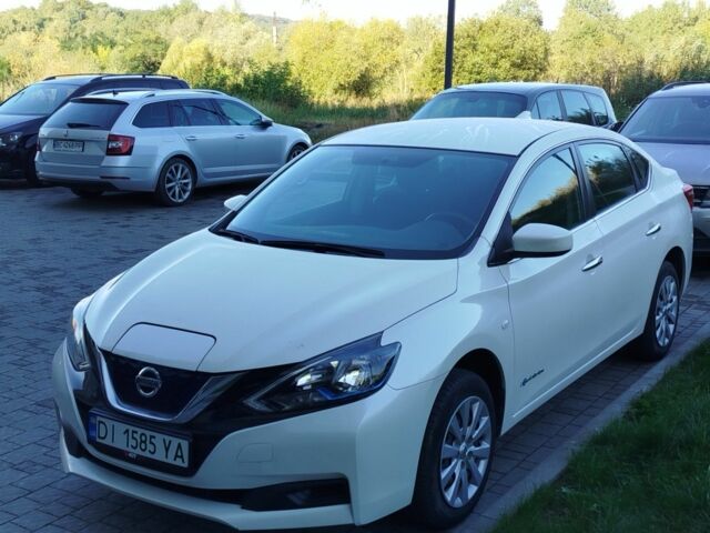 Белый Ниссан Сентра, объемом двигателя 0 л и пробегом 650 тыс. км за 14500 $, фото 1 на Automoto.ua