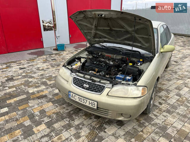 Бежевый Ниссан Сентра, объемом двигателя 1.8 л и пробегом 320 тыс. км за 2100 $, фото 8 на Automoto.ua