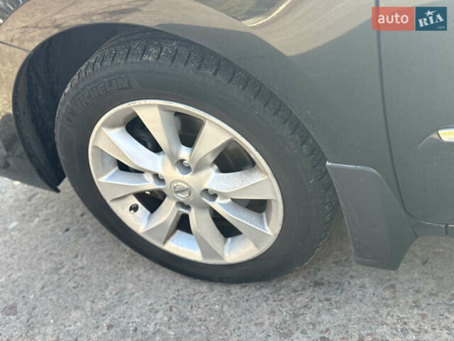 Черный Ниссан Сентра, объемом двигателя 2 л и пробегом 132 тыс. км за 5000 $, фото 8 на Automoto.ua